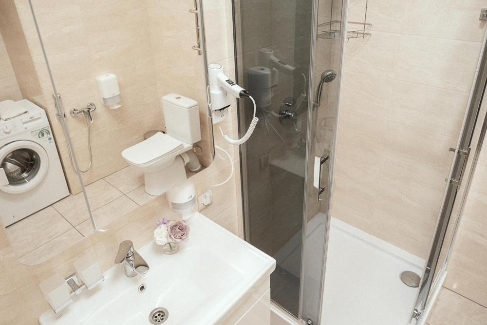 Apartment "Florence" Odessa Exterior foto